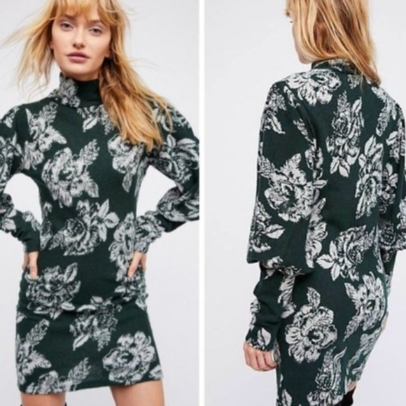 Free People Dresses & Skirts - Free People Farrah Mock Neck Sweater Dress